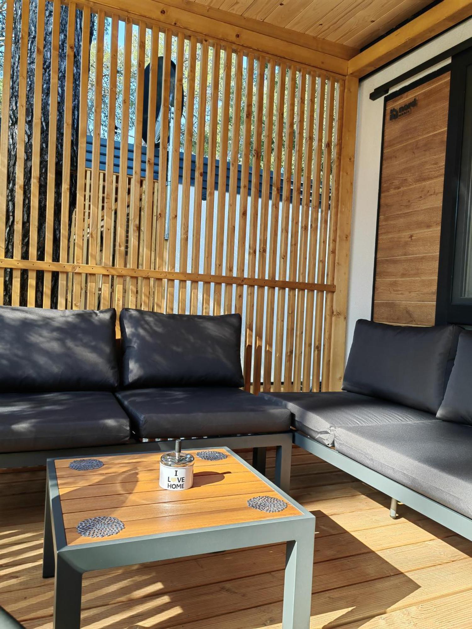 Mobile Home Tonka Biograd Na Moru Dış mekan fotoğraf